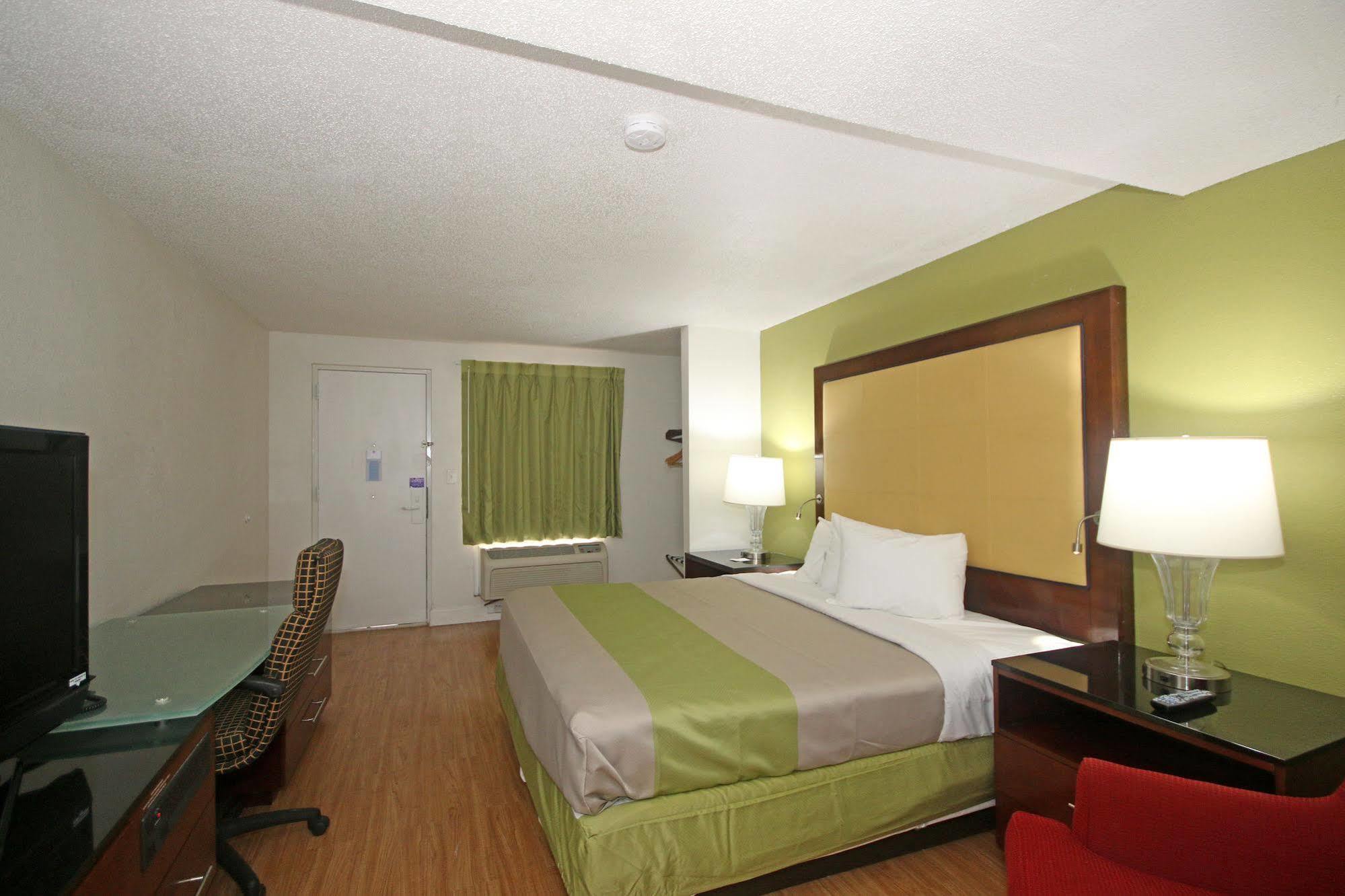 Econo Lodge Airport Near Billy Graham Parkway Charlotte Zewnętrze zdjęcie
