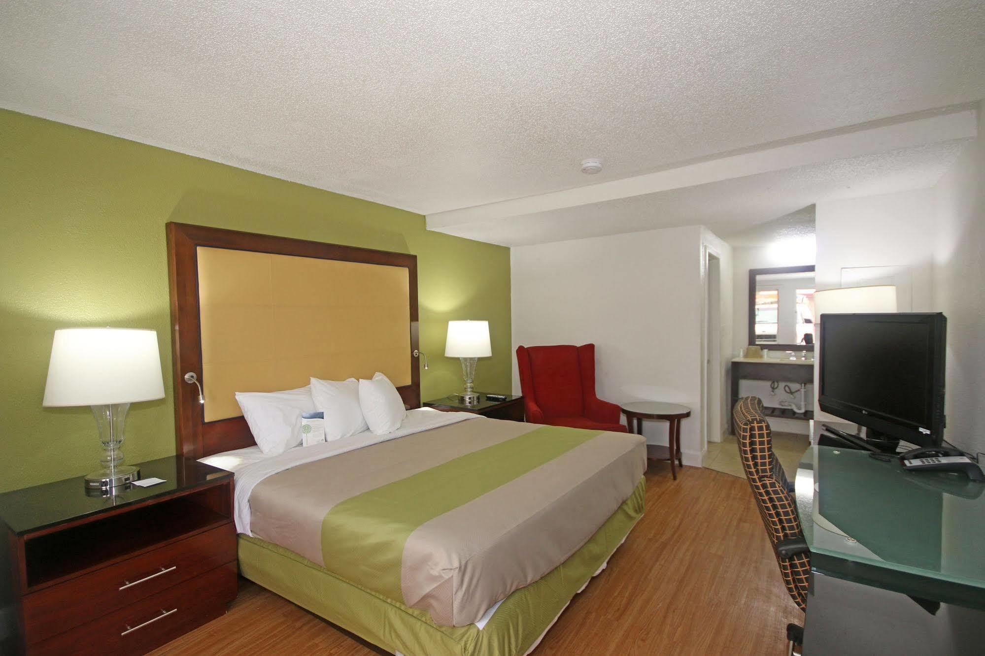 Econo Lodge Airport Near Billy Graham Parkway Charlotte Zewnętrze zdjęcie
