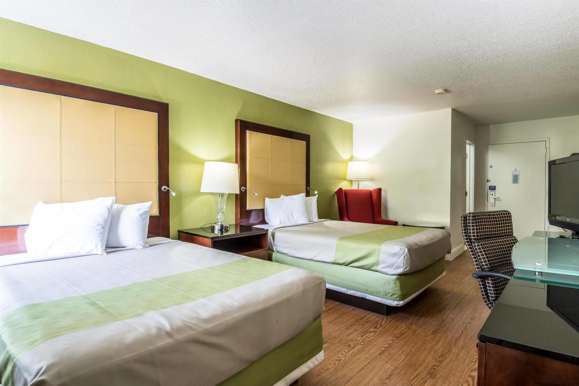 Econo Lodge Airport Near Billy Graham Parkway Charlotte Zewnętrze zdjęcie